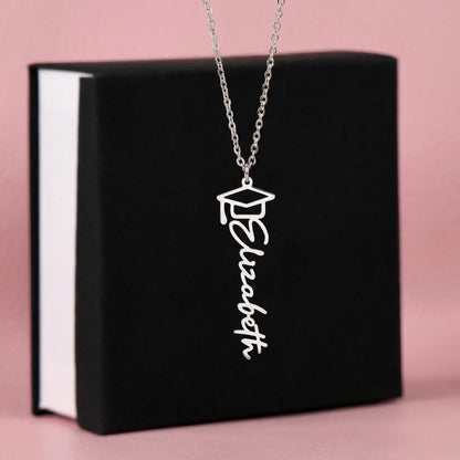 Personalized Name Necklace with Graduation Cap – Graduation Gift 🎓